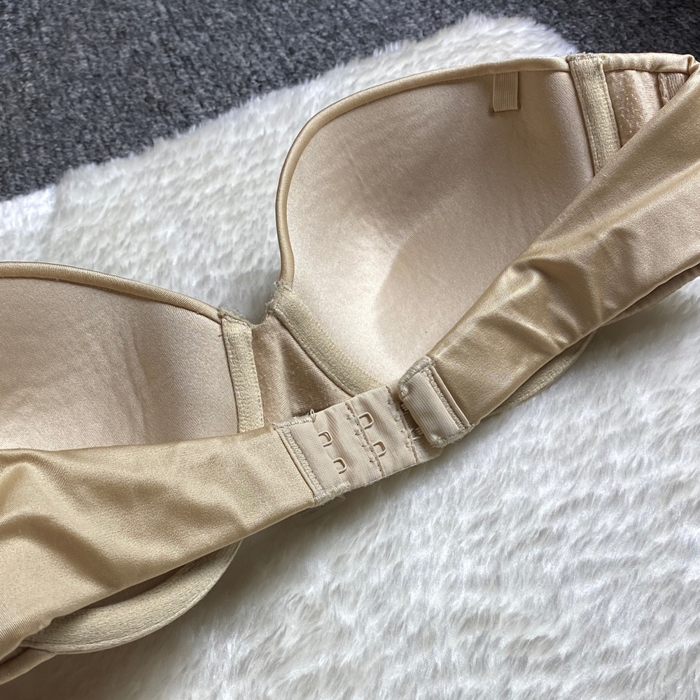 Maidenform Strapless Nude T-Shirt Bra - Smooth Support - Picture 2 of 3